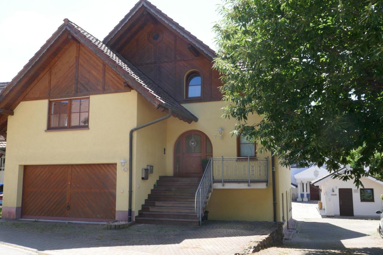 2Zi.-FeWo Schwarzwaldliebe im Hexental, Terrasse Bollschweil Exterior foto